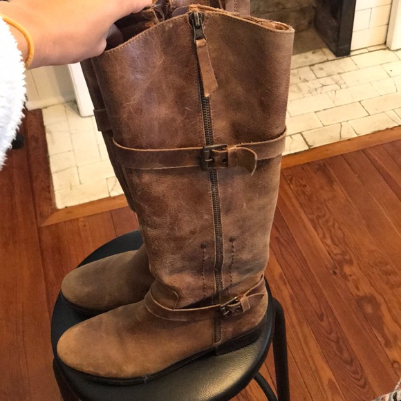 Brown riding boots - Picture 1 of 3